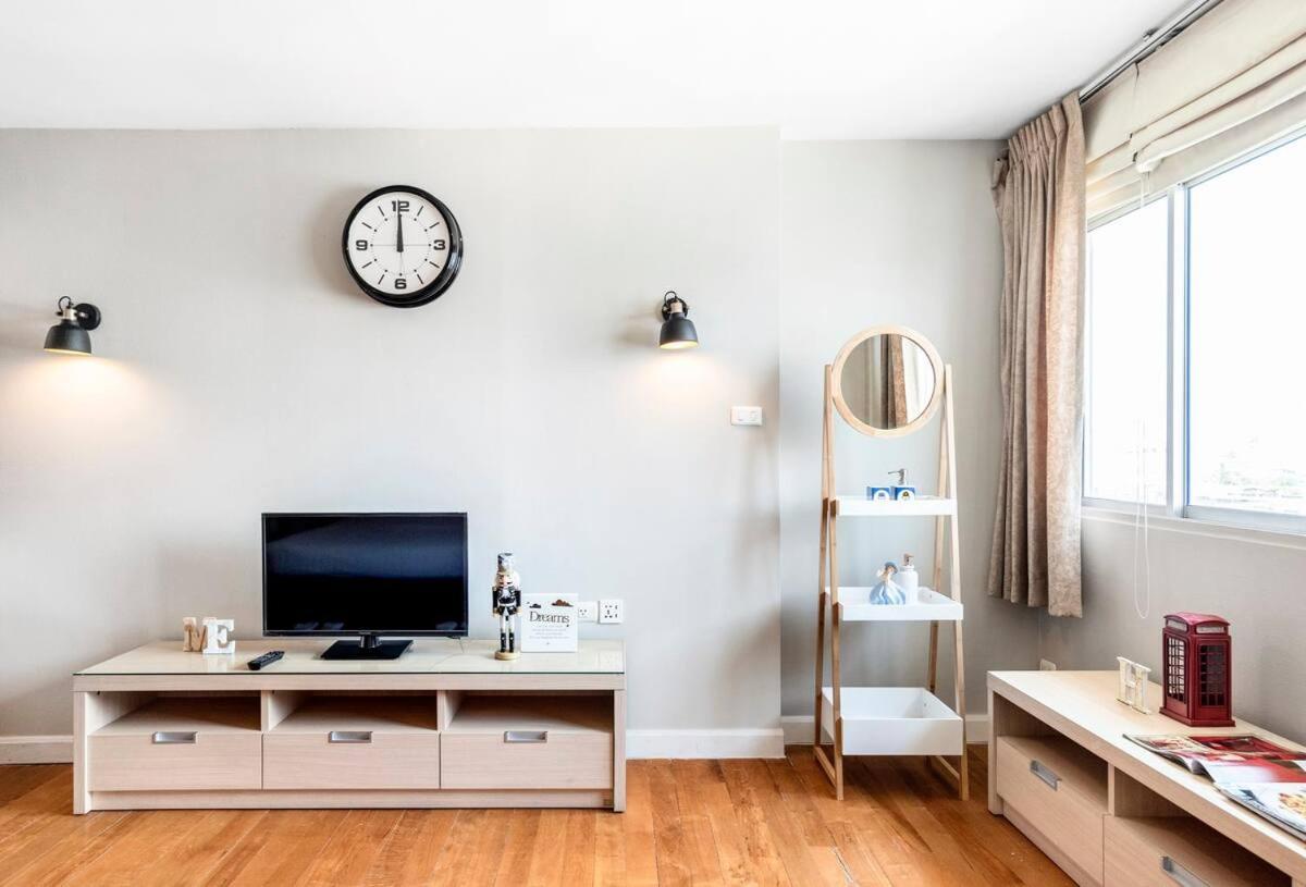 Nara Suite Residence Бангкок Экстерьер фото