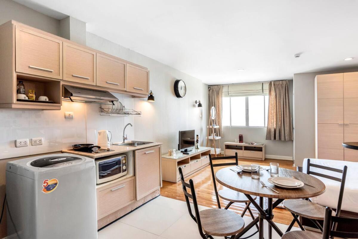 Nara Suite Residence Бангкок Экстерьер фото